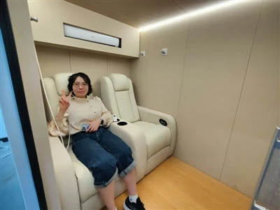 Senior Diving Enthusiasts Suffer From Decompression Sickness, And The Treatment Effect Of Hyperbaric Oxygen Chambers Is Remarkable Senior Diving Enthusiasts Suffer From Decompression Sickness, And The Treatment Effect Of Hyperbaric Oxygen Chambers Is Remarkable